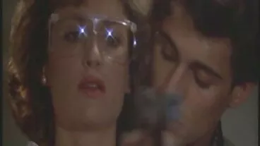 לסביות לוהטות נפגשות בקורס צלמים