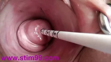 Cherrypimps: Hot Redhead Gets Spanked ואז נותן מציצה ורוכב הארדקור Reverse Cowgirl בפורנו HD