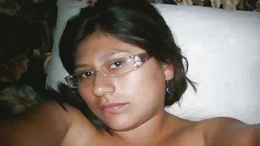 חם MILF דפוק יפה על ידי החבר של הבנות
