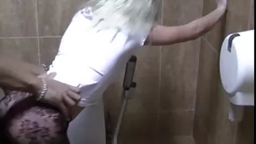 בראז'רים: נערת המכללה קנזי ריבס באמת רוצה לזיין את החבר החדש שלה בפורנו-HD