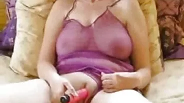 נשים חרמניות זקוקות לחריש כמו שצריך מזין שחור גדול