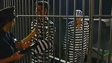 PetitePOV: זונת בגידה קטנה ניקול לאב מענגת אותך באשמה בפורנו-HD