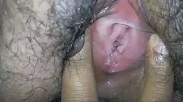 Tiny Blonde Teen Kiara תמיד חולמת בגדול!