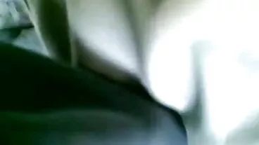 2 Glamour Gals go כספומט ב-Huge Cock