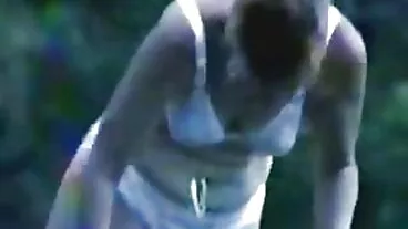גב' ThunderTits בוגדת בבעלי עם בייביסיטר